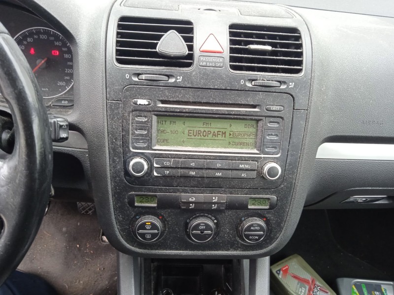 volkswagen golf v (1k1) del año 2006