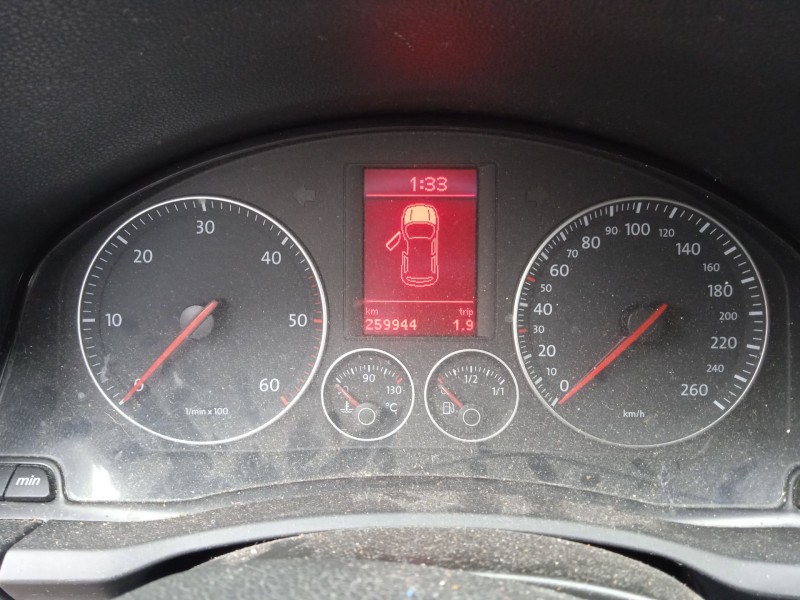 volkswagen golf v (1k1) del año 2006