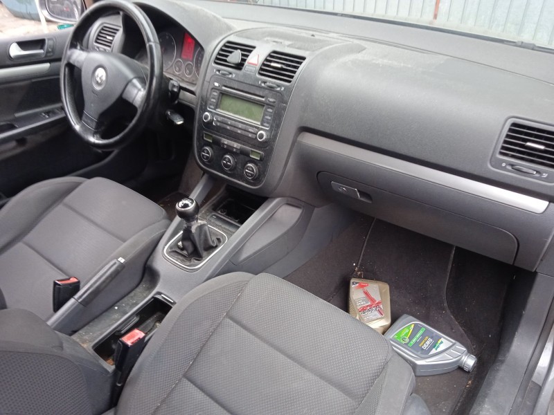 volkswagen golf v (1k1) del año 2006