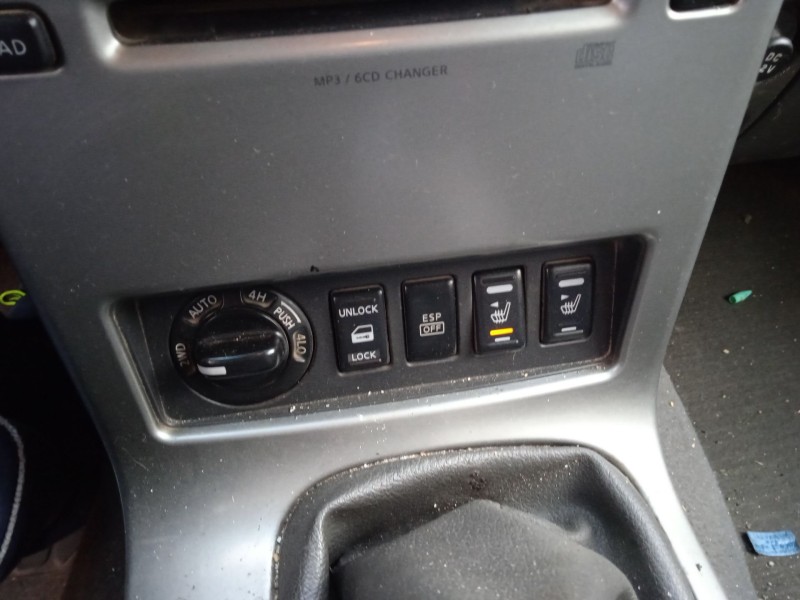 nissan pathfinder iii (r51) del año 2005