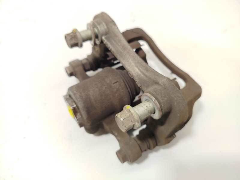 Recambio de pinza freno trasera izquierda para hyundai tucson (tl, tle) 1.6 gdi referencia OEM IAM 58210D7000  