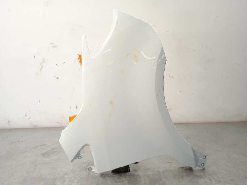 ALETA DELANTERA DERECHA A9108810100 9108810100