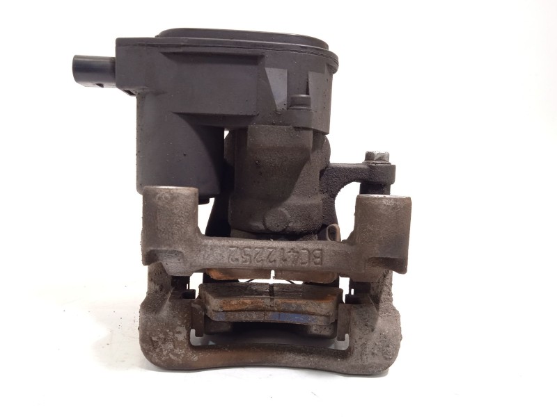 Recambio de pinza freno trasera derecha para hyundai tucson (tl, tle) 1.6 gdi referencia OEM IAM 58230D7710  