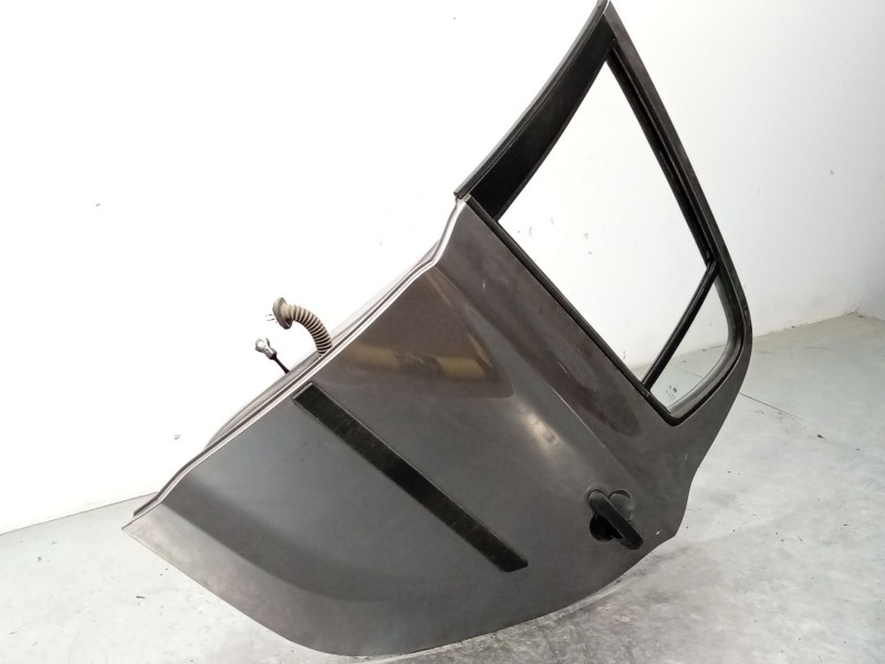 Recambio de puerta trasera izquierda para hyundai i20 i (pb, pbt) 1.2 referencia OEM IAM 770034P000  