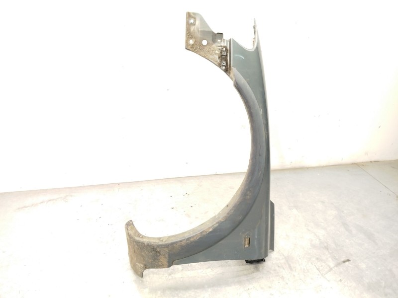 Recambio de aleta delantera izquierda para volvo v70 ii (285) d5 awd referencia OEM IAM 9203559  