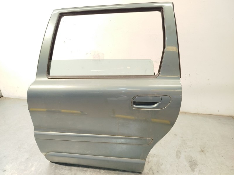 Recambio de puerta trasera izquierda para volvo v70 ii (285) d5 awd referencia OEM IAM 30649493  