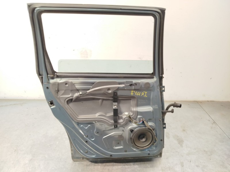 Recambio de puerta trasera izquierda para volvo v70 ii (285) d5 awd referencia OEM IAM 30649493  
