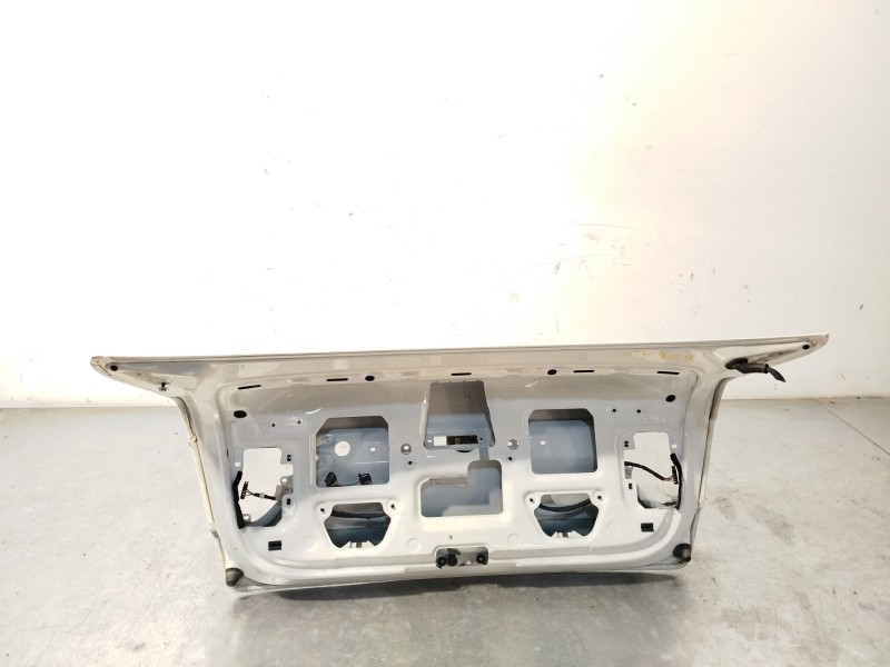 Recambio de tapa maletero para seat toledo ii (1m2) 1.9 tdi referencia OEM IAM 1M5827025D  