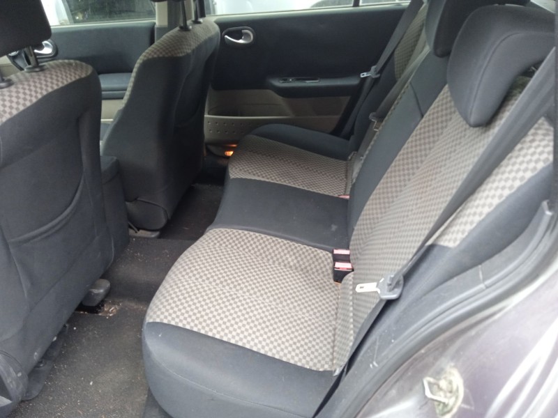 renault megane ii station wagon (km0/1_) del año 2004