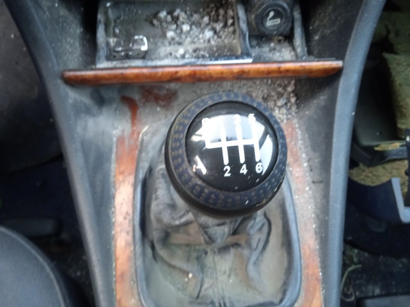 audi a6 c5 (4b2) del año 2000