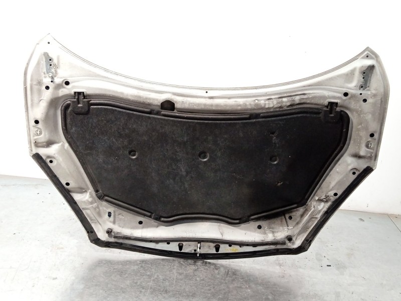 Recambio de capot para mazda 3 sedán (bl) 1.6 mzr cd (bl14) referencia OEM IAM BBY45231XC  