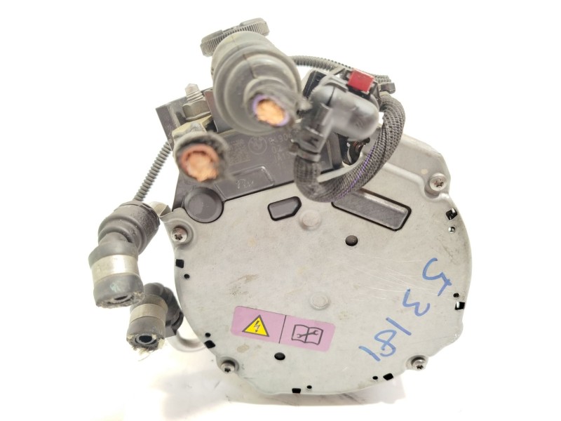 Recambio de alternador para bmw 3 (g20, g80, g28) 318 d referencia OEM IAM 8490438 12318490438 0127823036