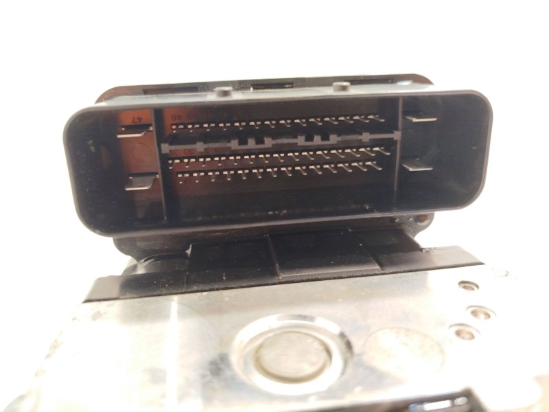 Recambio de abs para mazda 3 sedán (bl) 1.6 mzr cd (bl14) referencia OEM IAM BFD2437AZ 28561219073 06210221174