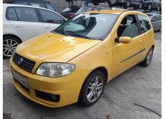 fiat punto (188_) del año 2004