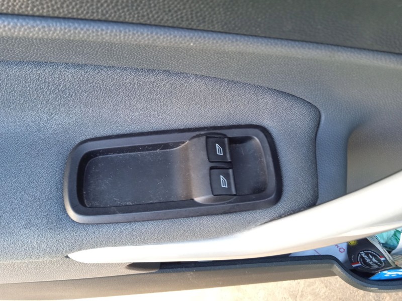 ford fiesta vi (cb1, ccn) del año 2010