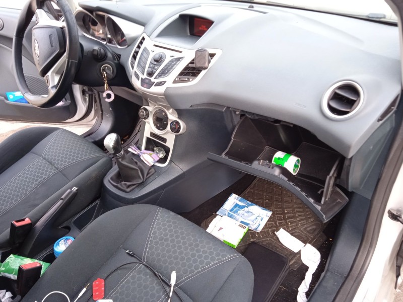 ford fiesta vi (cb1, ccn) del año 2010