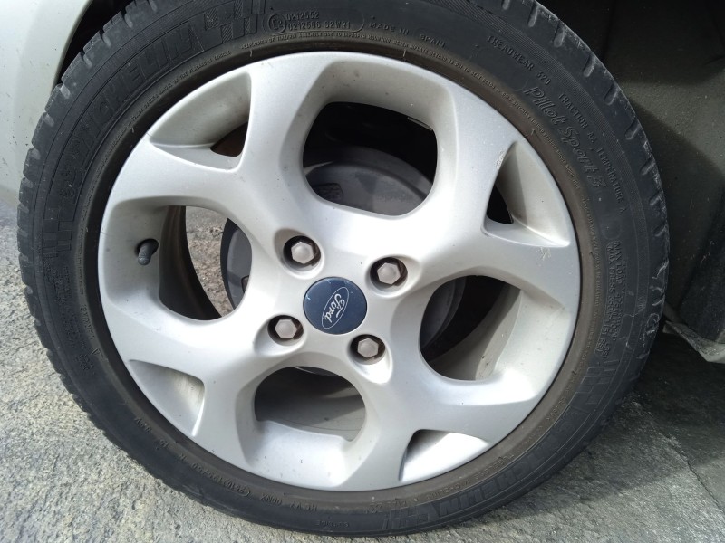 ford fiesta vi (cb1, ccn) del año 2010