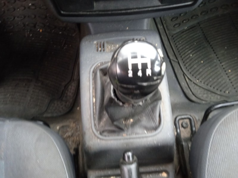 ford transit connect (p65_, p70_, p80_) del año 2008