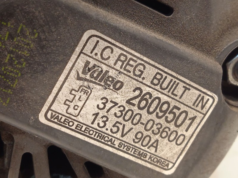 Recambio de alternador para hyundai i20 i (pb, pbt) 1.2 referencia OEM IAM 3730003600  2609501