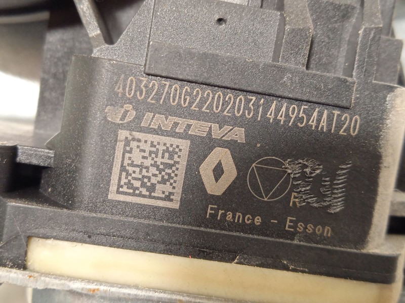 Recambio de elevalunas delantero derecho para dacia sandero iii 1.0 tce 90 referencia OEM IAM 807209782R  