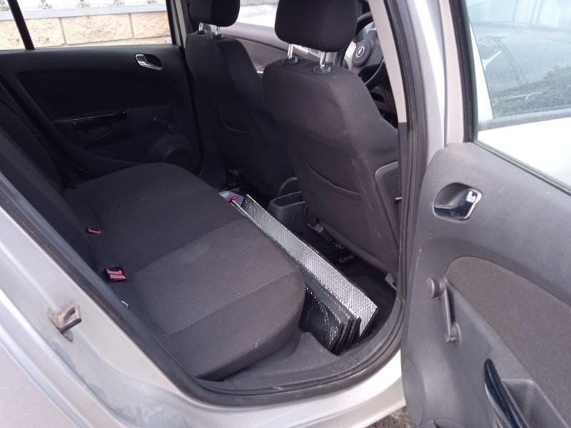 opel corsa d (s07) del año 2011