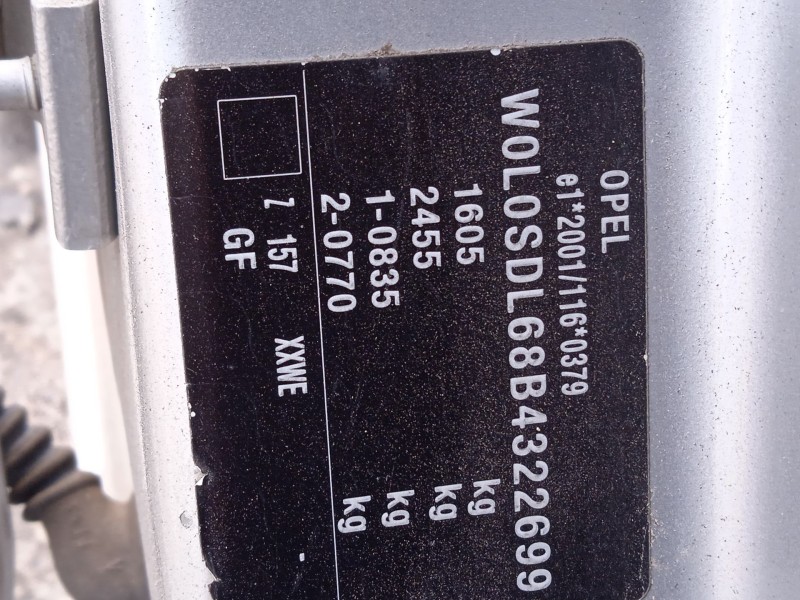 opel corsa d (s07) del año 2011