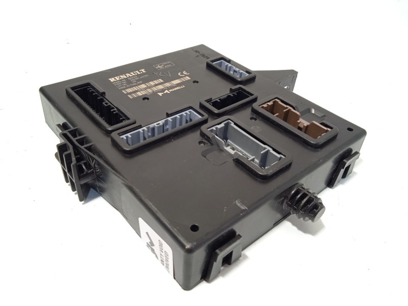 Recambio de centralita confort para dacia sandero iii 1.0 tce 90 referencia OEM IAM 284B16133R  