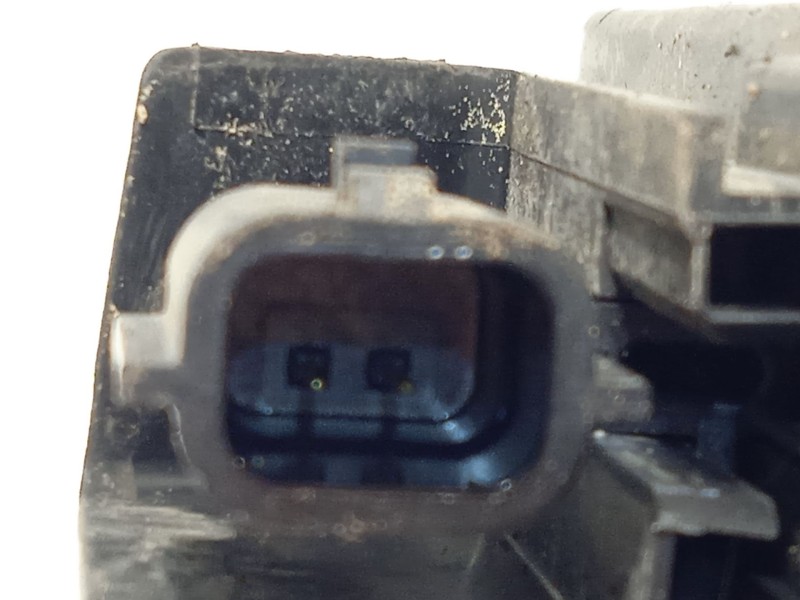 Recambio de cerradura puerta trasera derecha para dacia sandero iii 1.0 tce 90 referencia OEM IAM 825020994R  