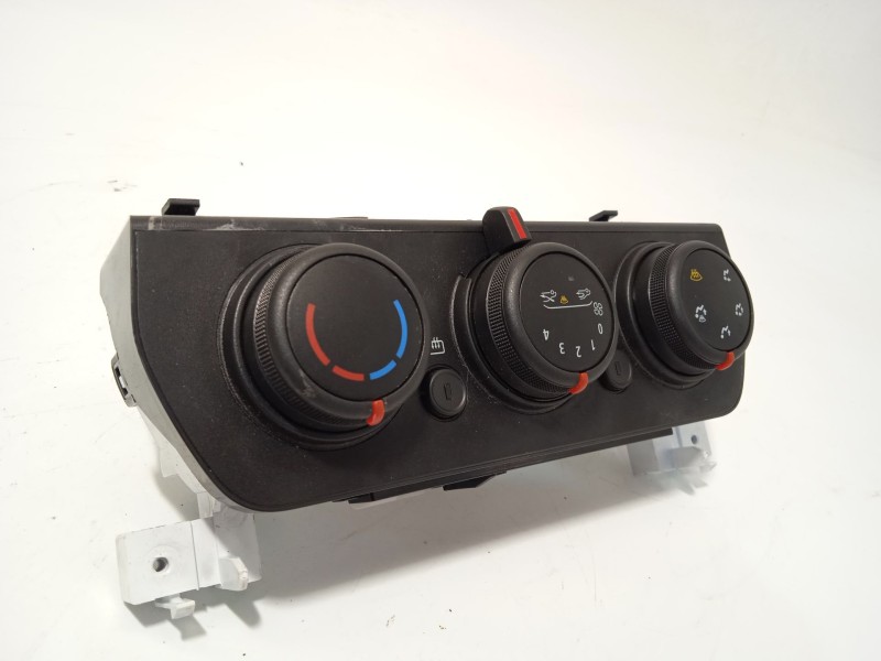 Recambio de mando calefaccion / aire acondicionado para dacia sandero iii 1.0 tce 90 referencia OEM IAM 275004395R  