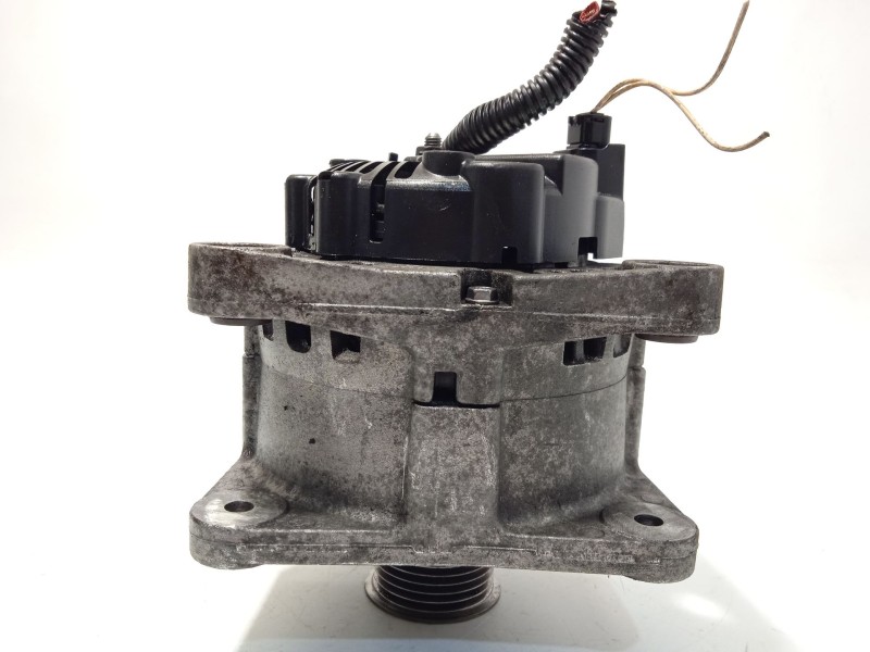Recambio de alternador para renault espace iv (jk0/1_) 2.2 dci (jk0h) referencia OEM IAM 8200495294  TG11C049