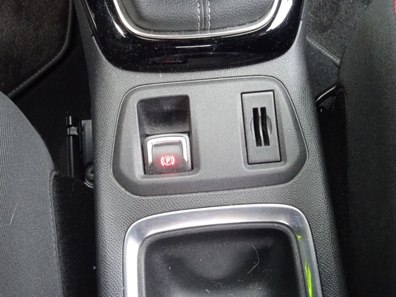 opel corsa f (p2jo) del año 2020