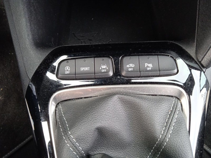 opel corsa f (p2jo) del año 2020