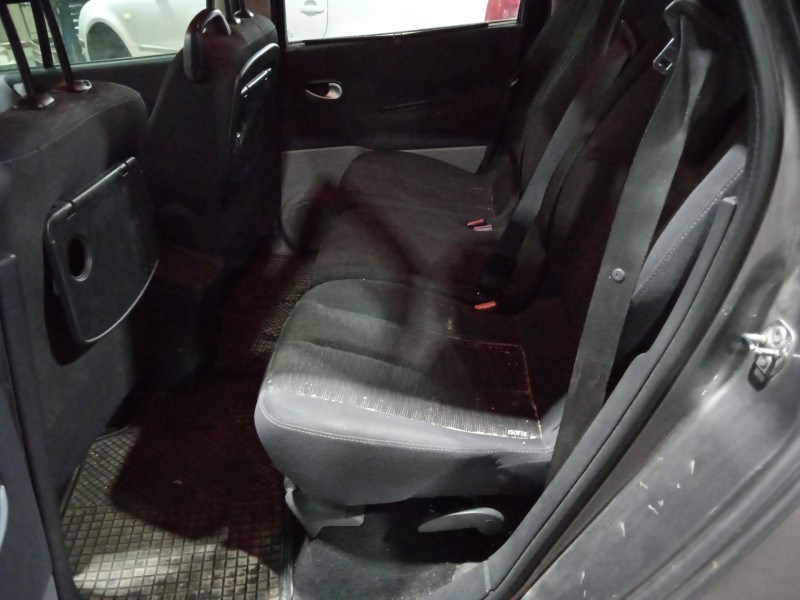 renault grand scénic ii (jm0/1_) del año 2009