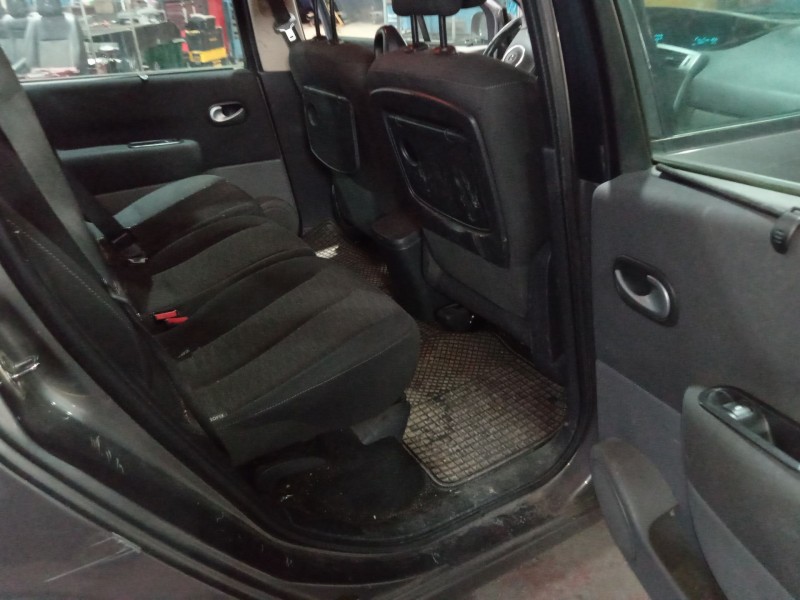 renault grand scénic ii (jm0/1_) del año 2009