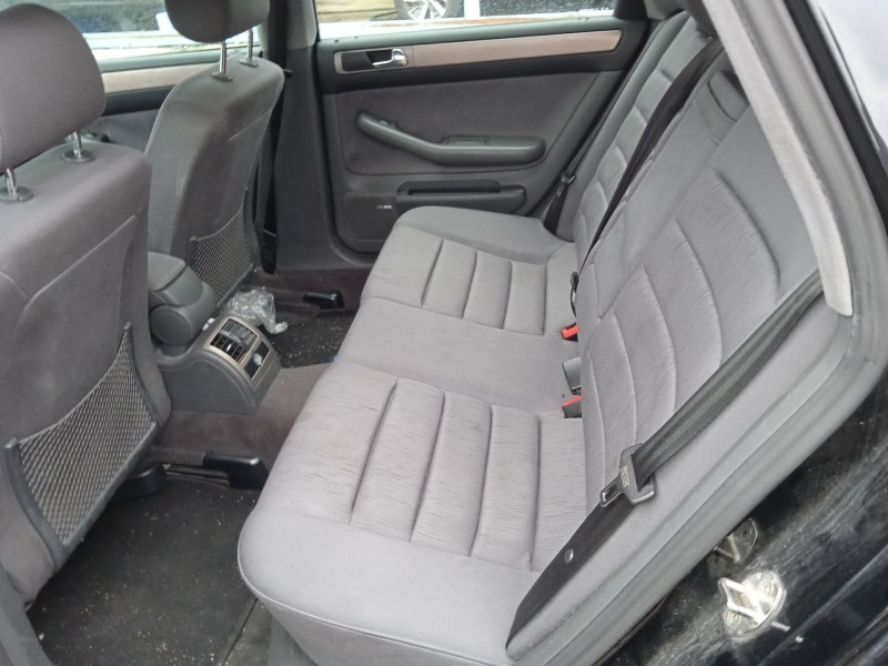 audi a6 c5 avant (4b5) del año 2003