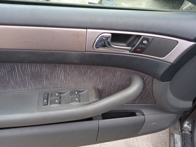 audi a6 c5 avant (4b5) del año 2003