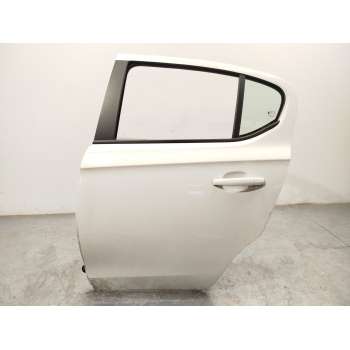 PUERTA TRASERA IZQUIERDA 39135551 