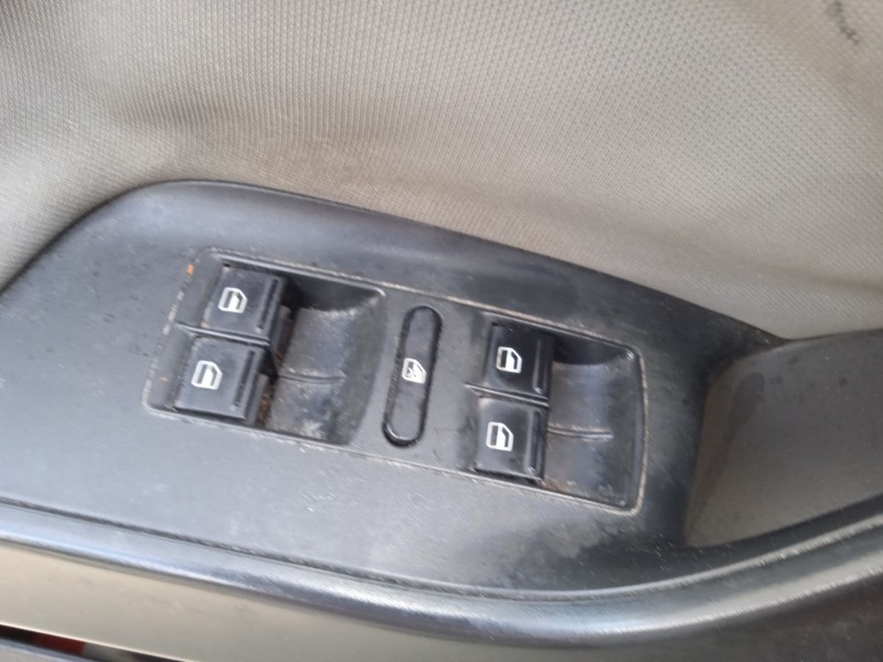 seat ibiza iv (6j5, 6p1) del año 2013