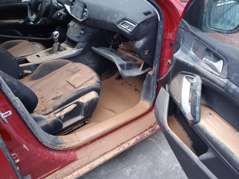 peugeot 308 ii (lb_, lp_, lw_, lh_, l3_) del año 2017