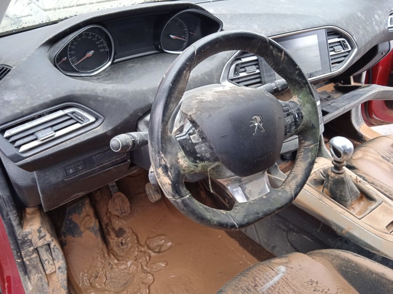 peugeot 308 ii (lb_, lp_, lw_, lh_, l3_) del año 2017