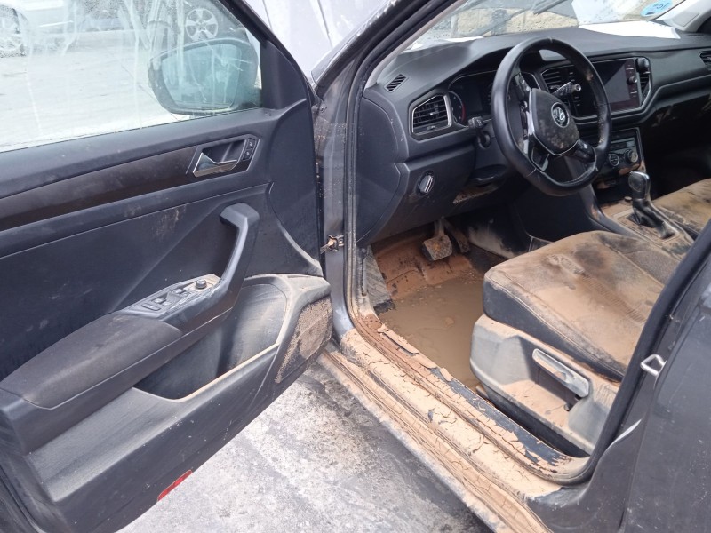 volkswagen t-roc (a11, d11) del año 2019