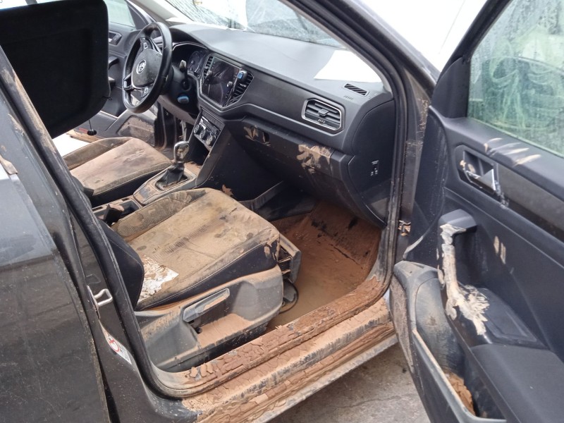 volkswagen t-roc (a11, d11) del año 2019