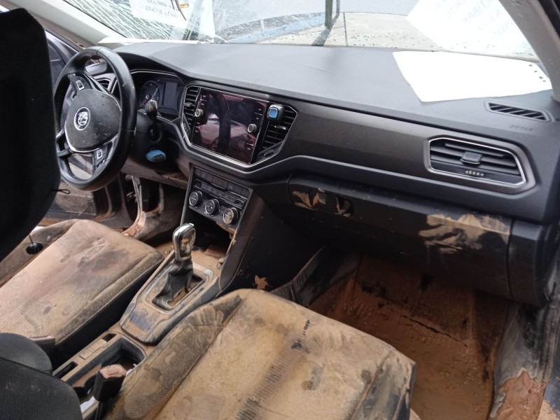 volkswagen t-roc (a11, d11) del año 2019