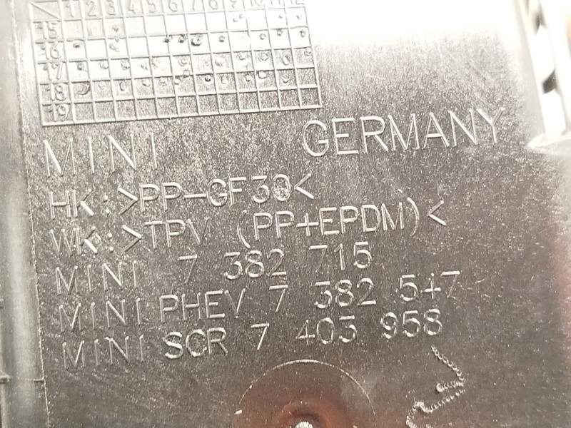 Recambio de tapa exterior combustible para mini mini countryman (f60) cooper referencia OEM IAM 7382715 51177382715 