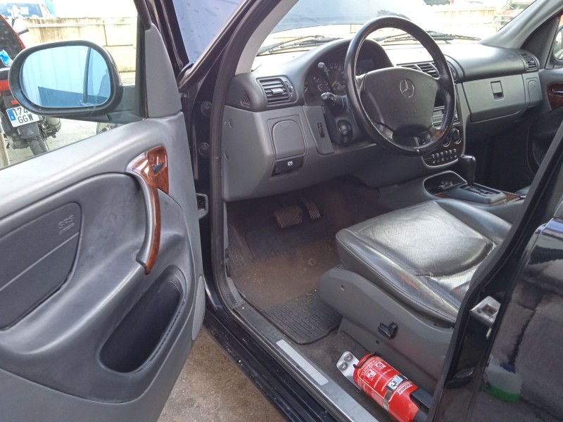 mercedes-benz clase m (w163) del año 1999
