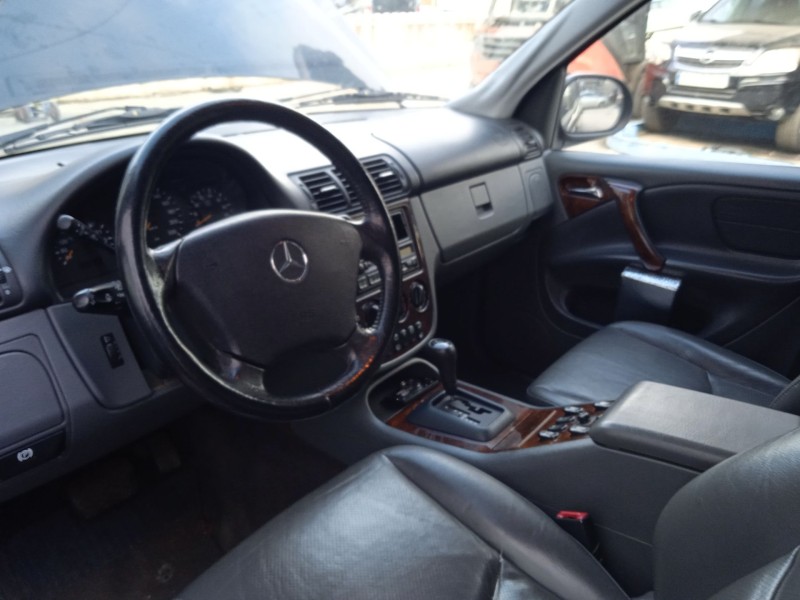 mercedes-benz clase m (w163) del año 1999