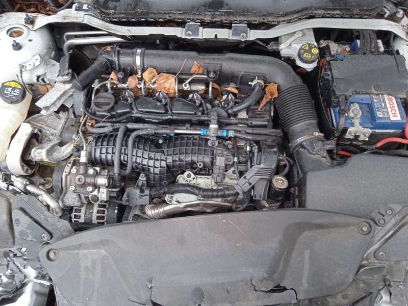 volvo v40 hatchback (525) del año 2018