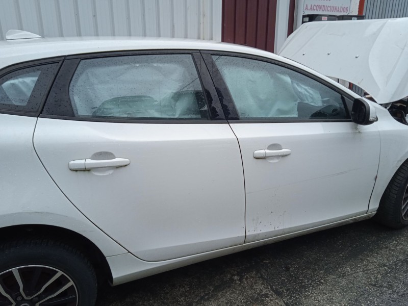 volvo v40 hatchback (525) del año 2018