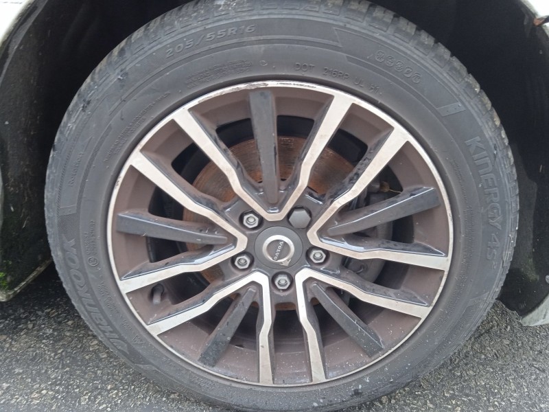 volvo v40 hatchback (525) del año 2018