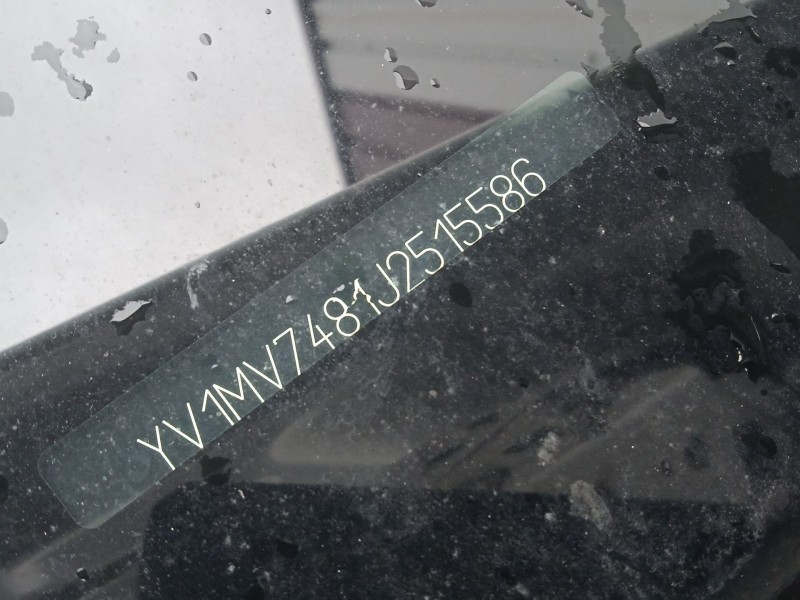 volvo v40 hatchback (525) del año 2018